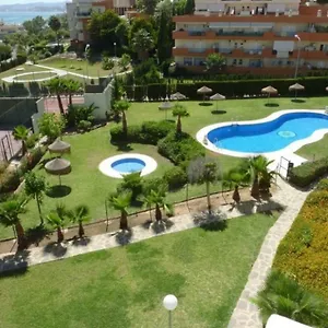 https://real-torrequebrada.1costadelsol.com